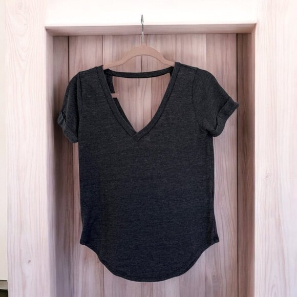 Chaser V Neck Black Tee XS - Picture 2 of 9